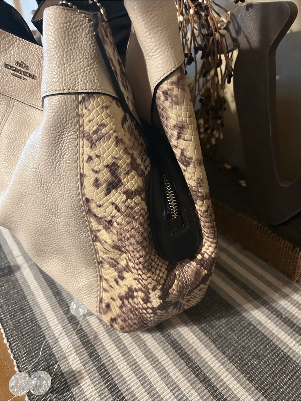 Coach Eddie Carryall F36705 Pebbled Leather Python Embossed 3-Compartment - Picture 7 of 10